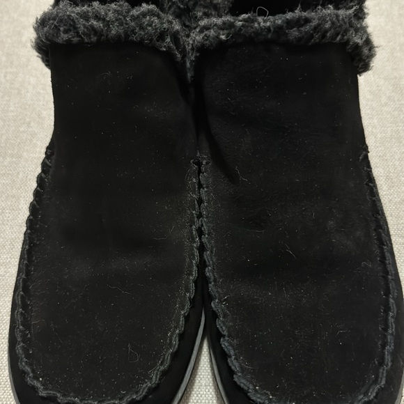 Minnetonka Pull On “Taren”Leather Booties-Sz 9-Black-Berber Lining - Picture 7 of 15